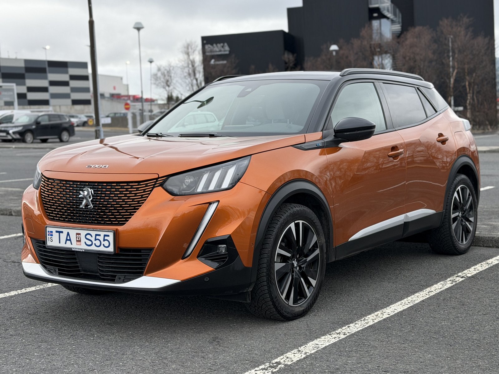 Til sölu - Peugeot E-2008 rafmagnsbíll